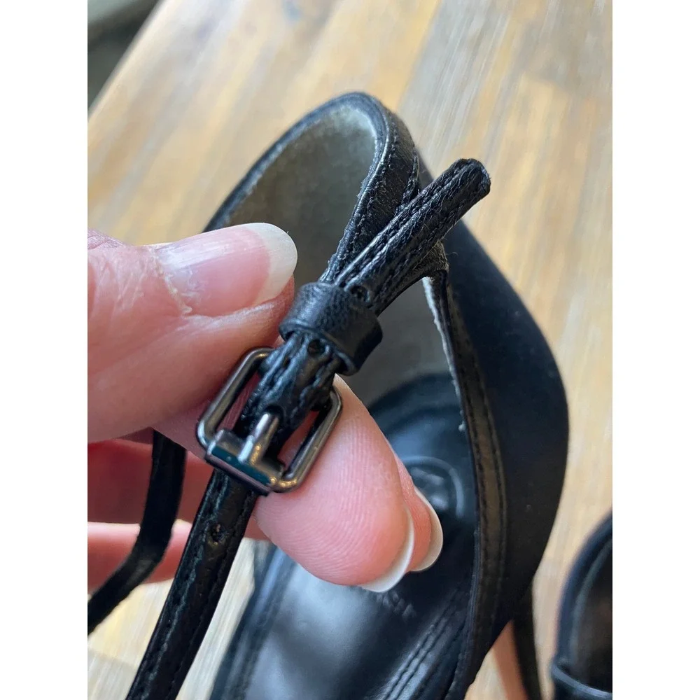 Tory Burch elegant tory
